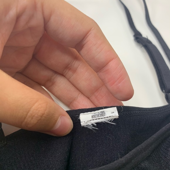 🖤Black Body Suit with Side Cutouts🖤 - Picture 4 of 6